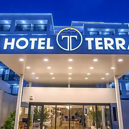 Terra 호텔 4*