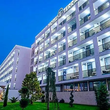 Terra 호텔 4*