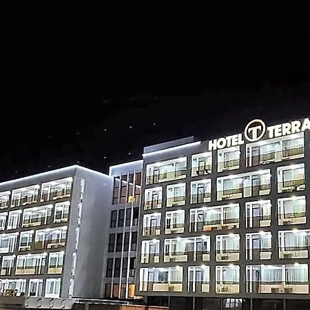 호텔 Terra 4*